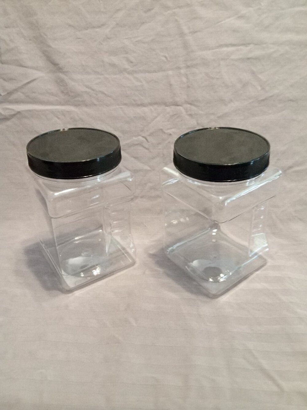 Cornucopia Brands Clear Rectangular Plastic Jars, Easy with Grip Sides (2 pack)